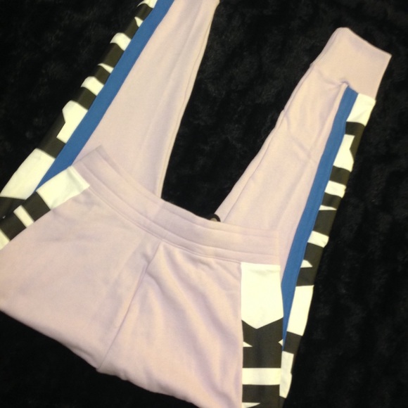 🚫SOLD🚫Victoria's Secret PINK  jogger sweatpants - Picture 6 of 8